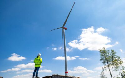 Blog 10 Fotos für Windenergieprojekt: Auf ehemaliger Militärstation wird nun Strom produziert