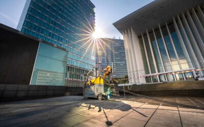 Blog 7 Ein Fugensanierungsprojekt: Baustellenfotografie zwischen gleißenden Glas- und modernen Stahlfassaden – und mit internationalem Flair